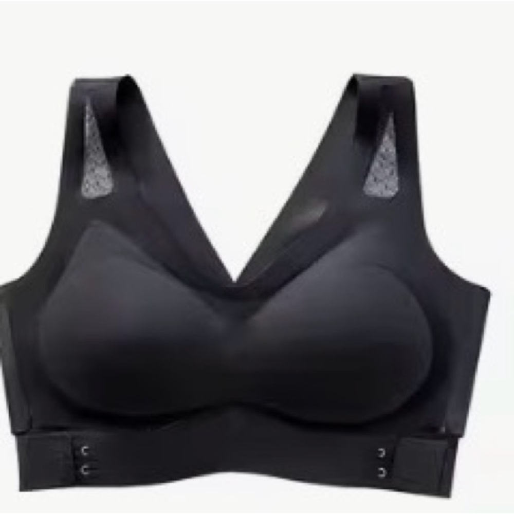 Seamless Black Supportive Wireless Vibrating Warming Massaging Bra 34 D M/L